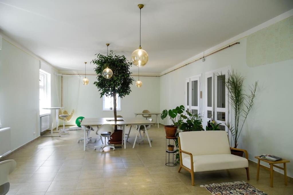 Parokia Apartman Es Coworking A Balaton Mellett Kaptalantoti Екстериор снимка